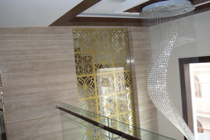 Ceiling 1