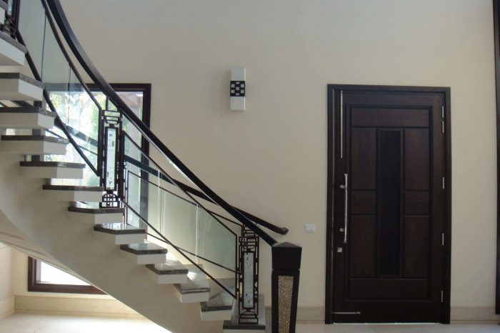 Entrance 2