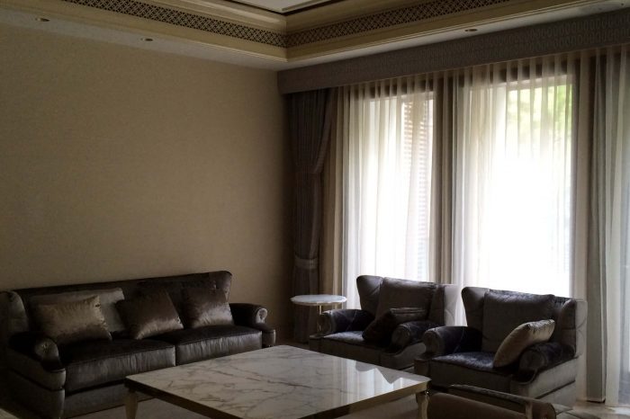 Living Area 10