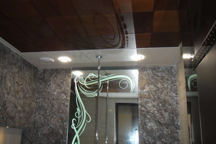 Bathroom 14