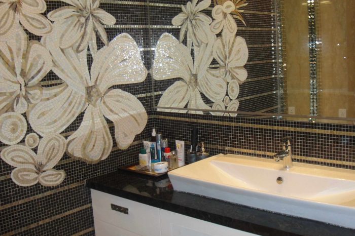 Bathroom 7